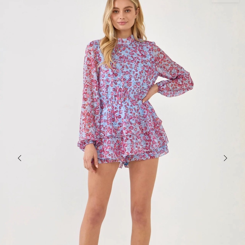 Endless Rose backless floral Long Sleeve Romper NWT